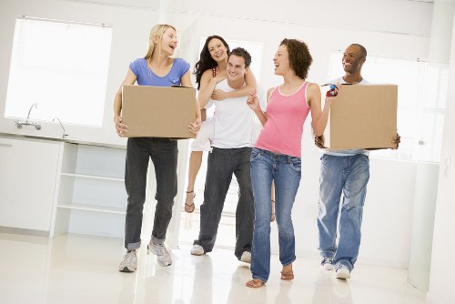 Removal truck hire service for local moving jobs in Holland Park