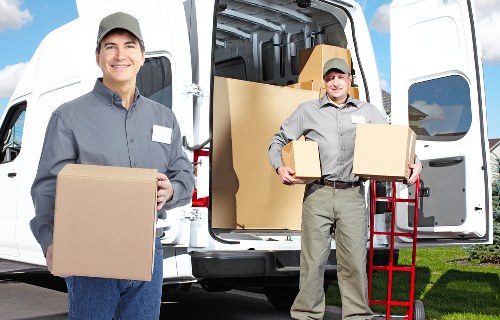 Household moving help for flats and homes in Holland Park