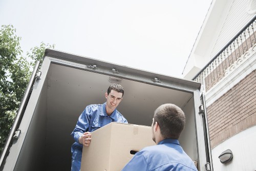 Efficient office move support in Holland Park